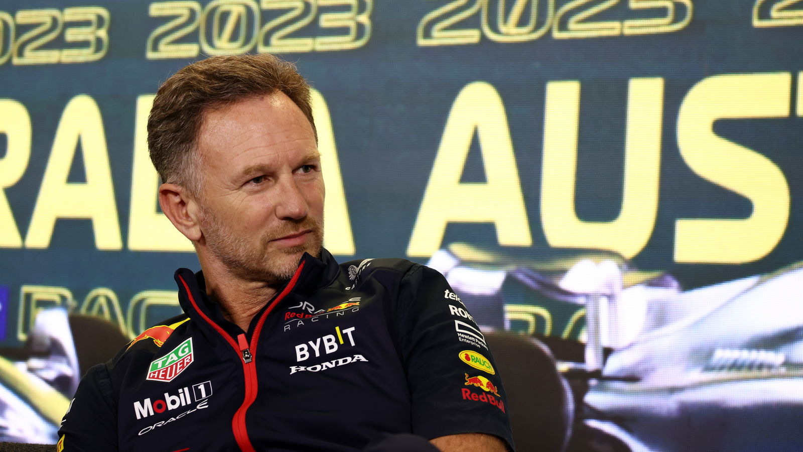 Horner Tegaskan Red Bull Perlakukan Pembalapnya Setara