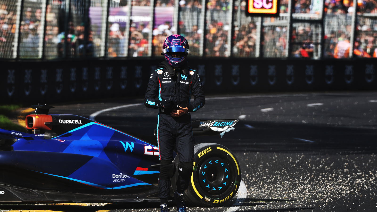 Australian GP red-flagged with Hamilton in lead after Albon crash 