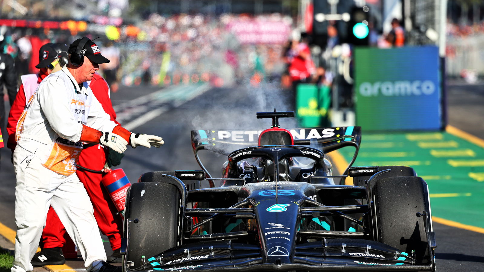 Russell retires from Australian GP with fiery engine issue