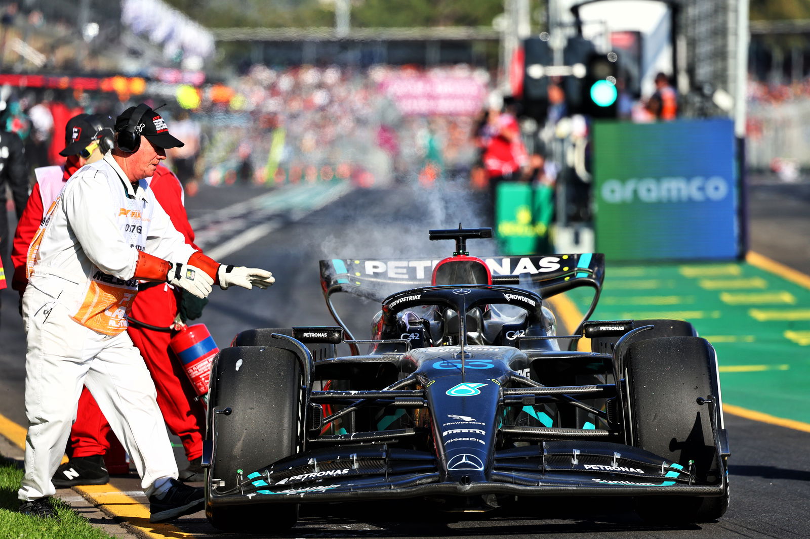 Lewis Hamilton overtakes Max Verstappen’s longest F1 win drought