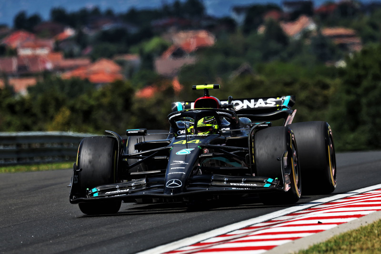 Wolff Klaim Mercedes Sudah Mulai Mengerjakan Mobil 2024