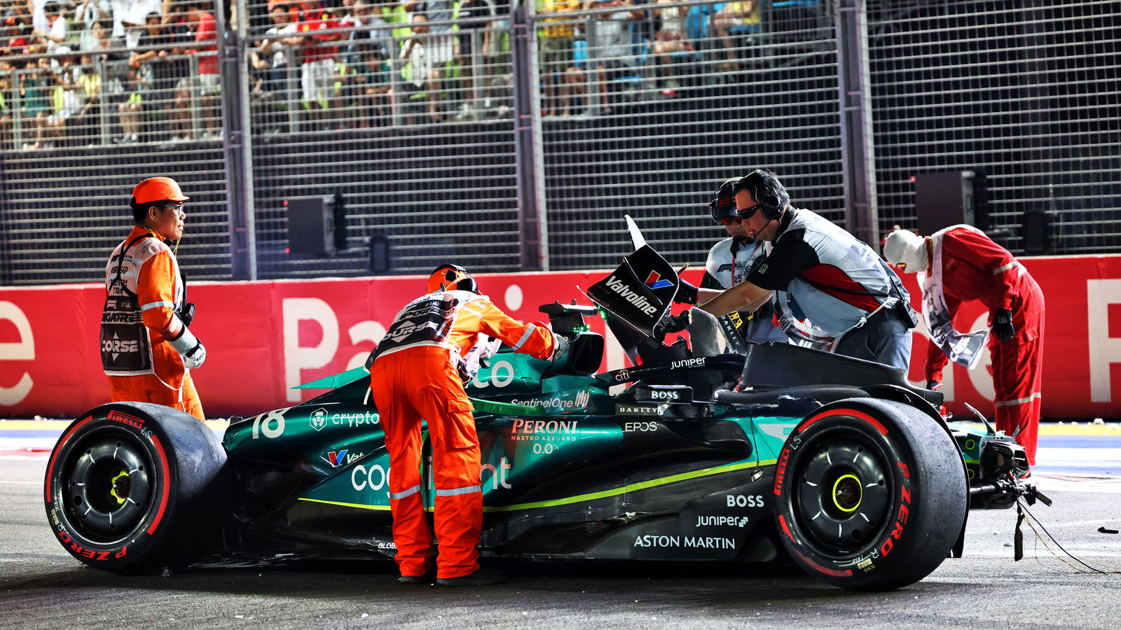 F1 Singapore GP qualifying red-flagged after massive Stroll crash 