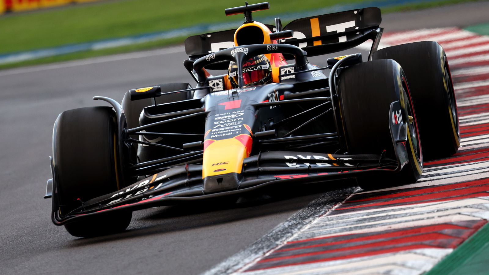 F1 GP Meksiko: Verstappen Lanjutkan Dominasi Jelang Kualifikasi