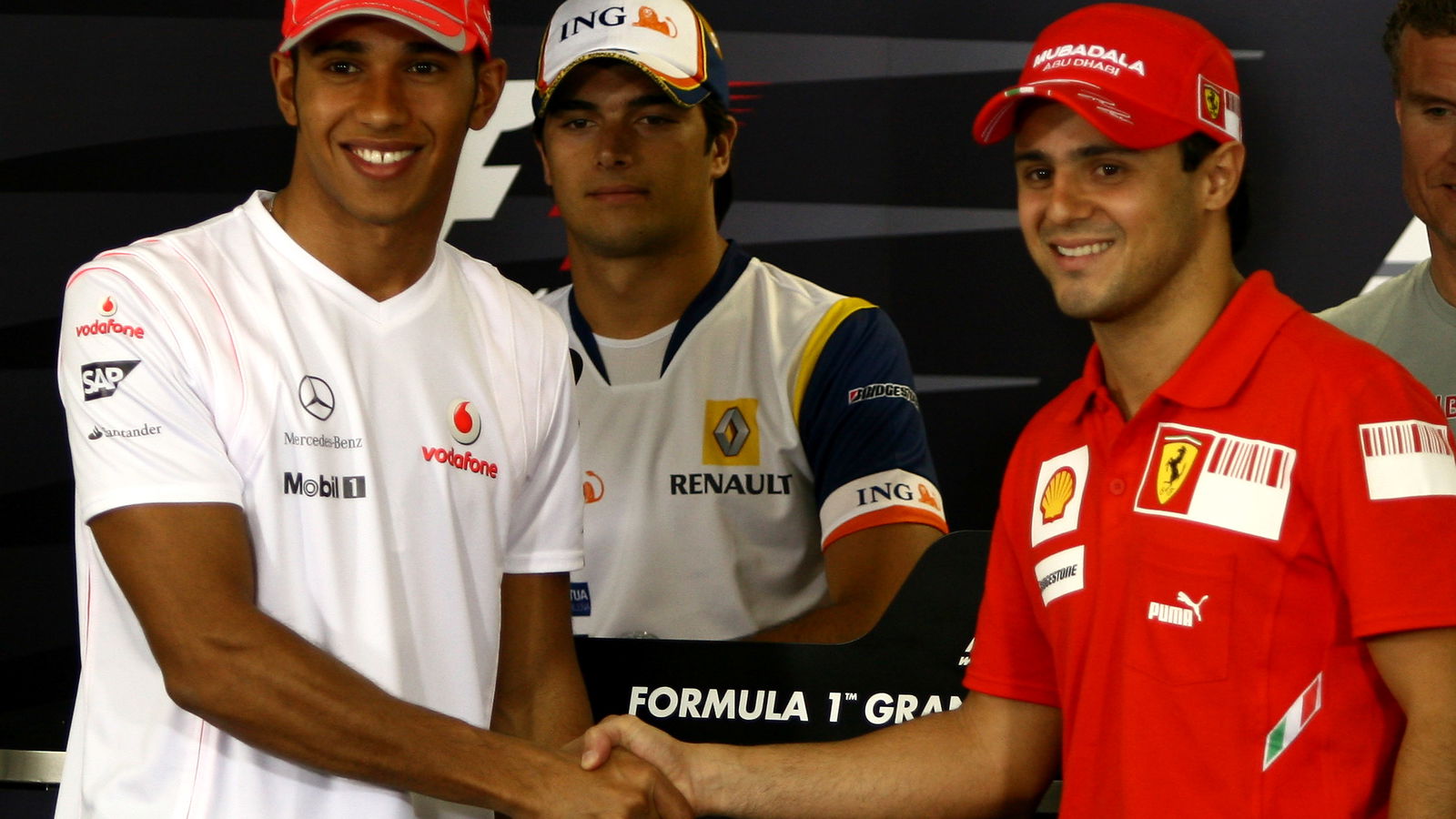 ‘Bernie started this…’ - Ex-F1 boss blamed for drama around Hamilton's 2008 win