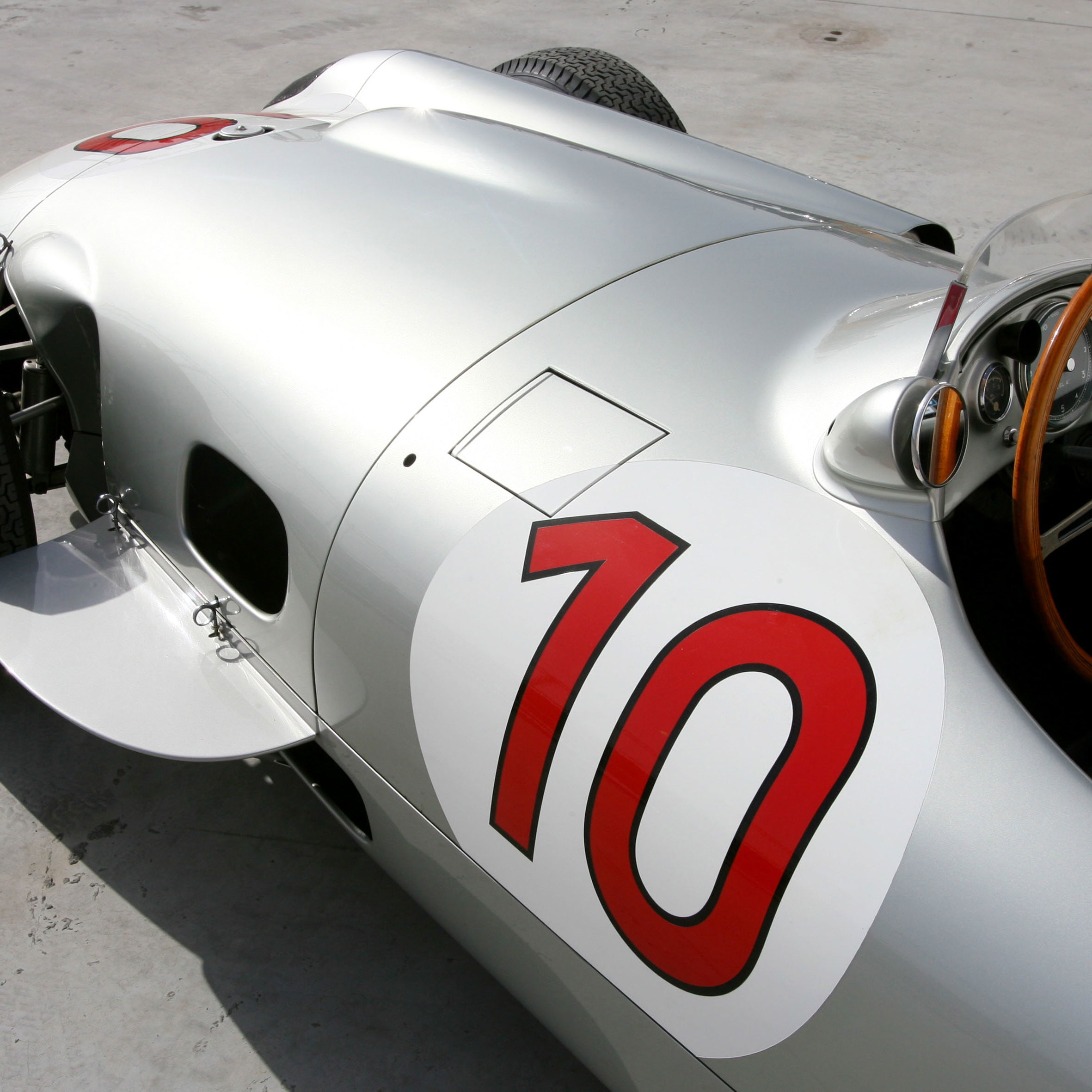 2025 F1 Hungarian GP - Race Results: Lando Norris beats Oscar Piastri