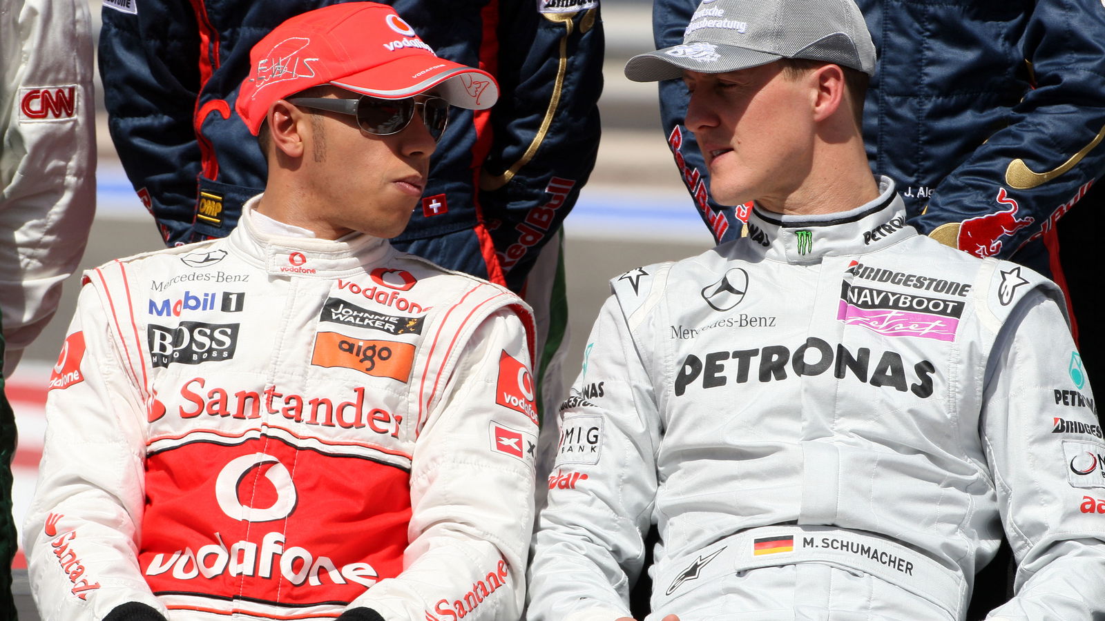 Hamilton on equalling Schumacher’s record: “My whole life flashed by…”