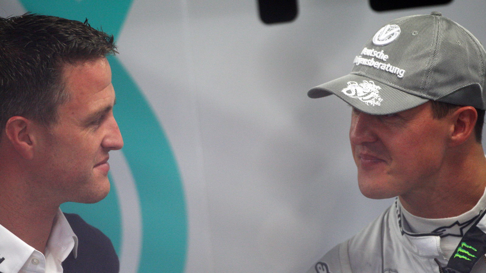 Kampung halaman Schumacher yang ditinggalkan sayangnya akan dihancurkan, hanya tersisa 12 orang