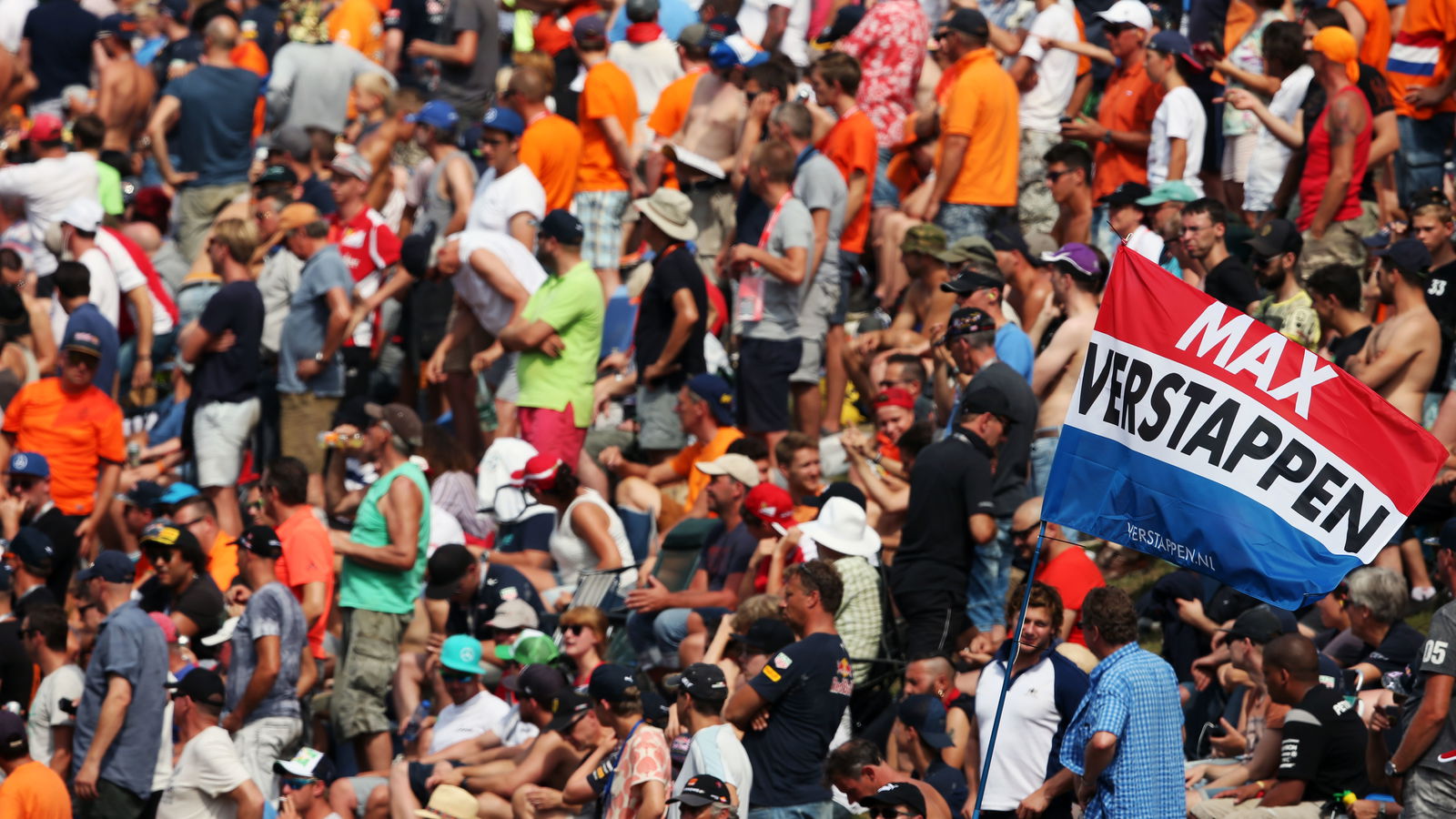 F1’s Dutch GP to go ahead as planned with two-thirds capacity crowd