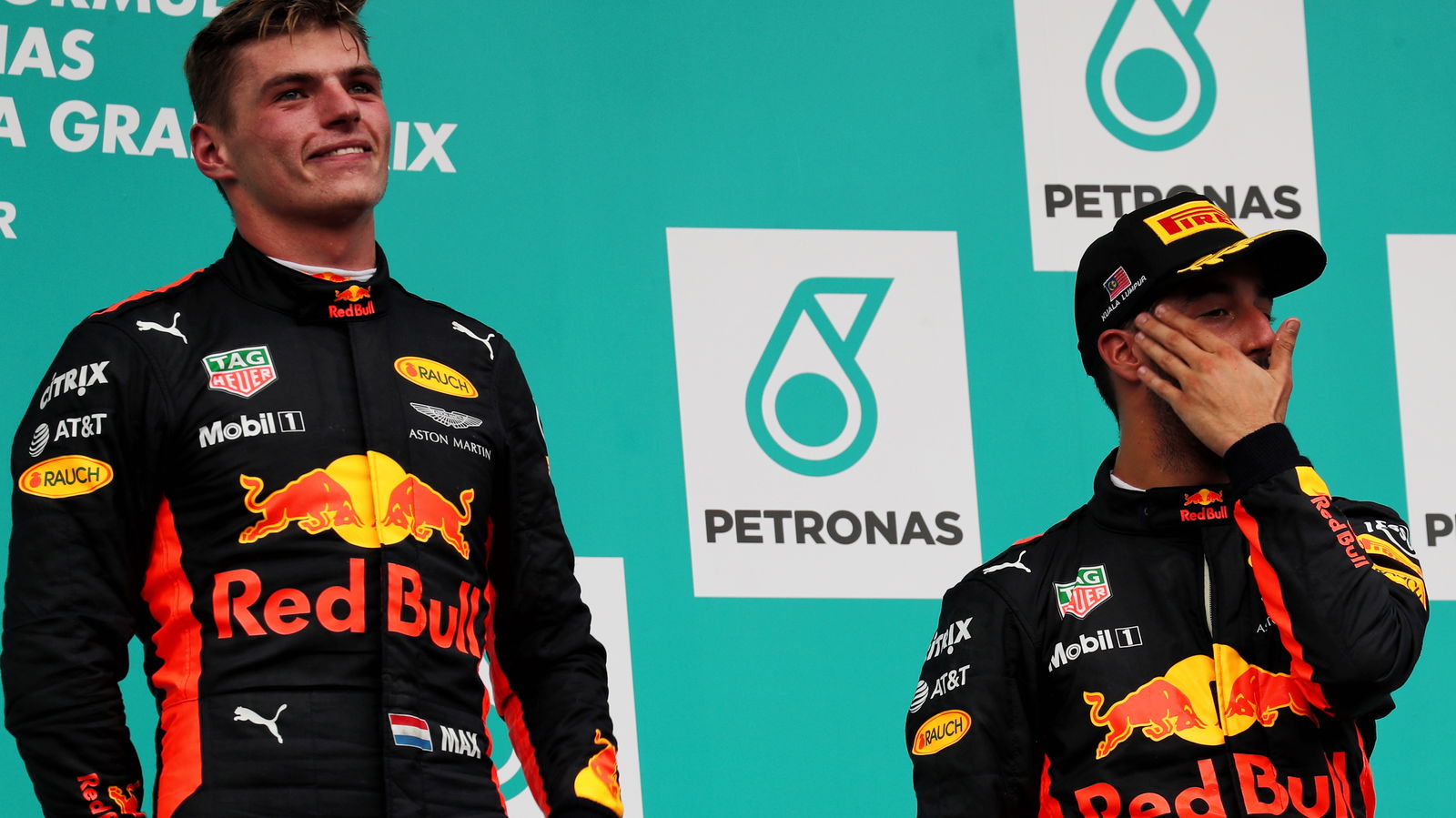 F1 EXCLUSIVE: Verstappen ‘hype’ among “30 factors” for Ricciardo’s Red Bull exit