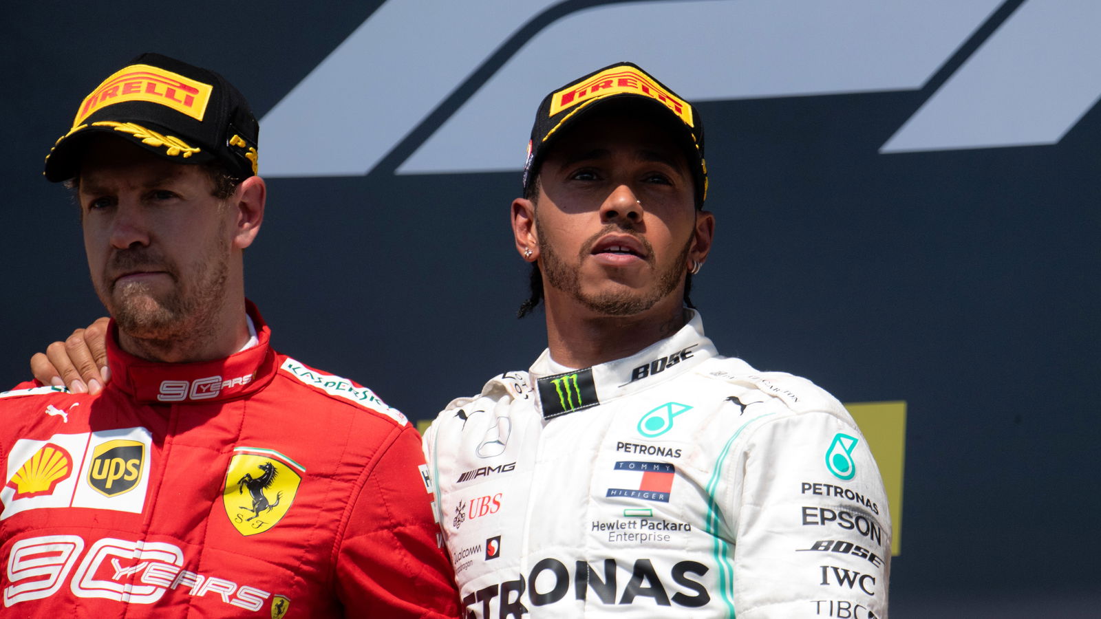 Horner: Pasangan Vettel-Hamilton akan membuat 'pusing' bagi Mercedes
