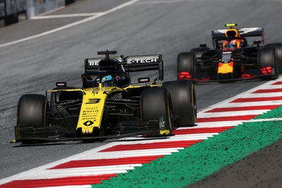 Reverse grids “Messy” bukan prioritas untuk F1 - Ricciardo