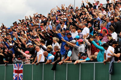 Why Hamilton feels split about “premature” full British GP F1 crowd