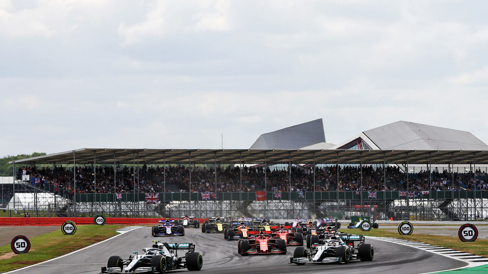 Silverstone menetapkan batas waktu akhir April untuk keputusan GP Inggris