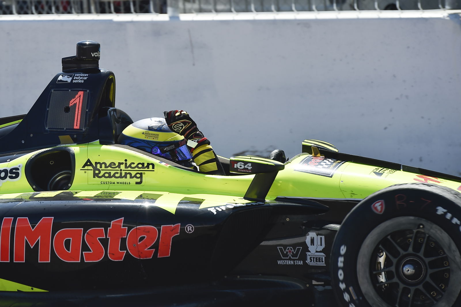 Wickens takes debut IndyCar pole at St. Petersburg