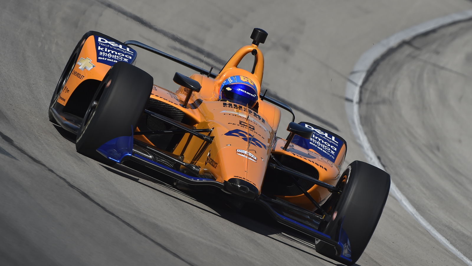 Alonso makes Indy car oval test return in Texas