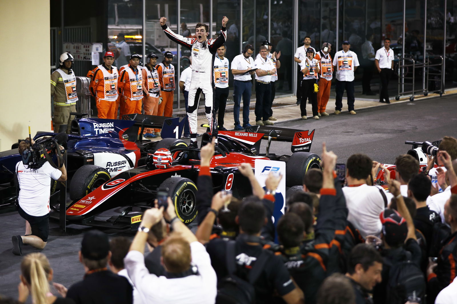 F2 Abu Dhabi - Hasil Fitur Race