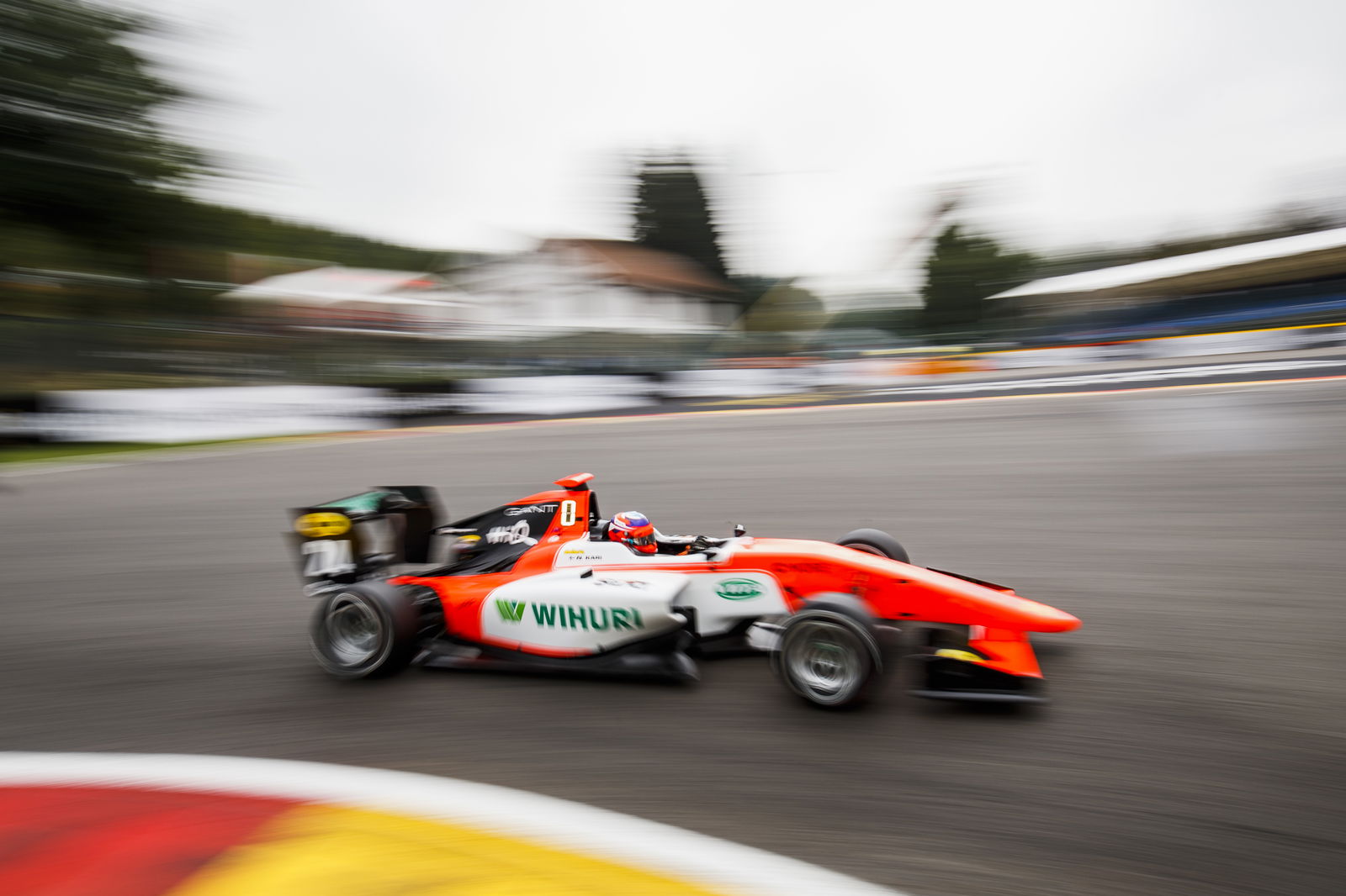 Trident’s Beckmann claims first-ever GP3 pole at Spa