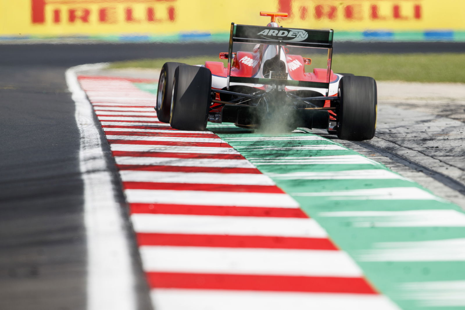 Hubert extends GP3 points lead with Hungary pole 