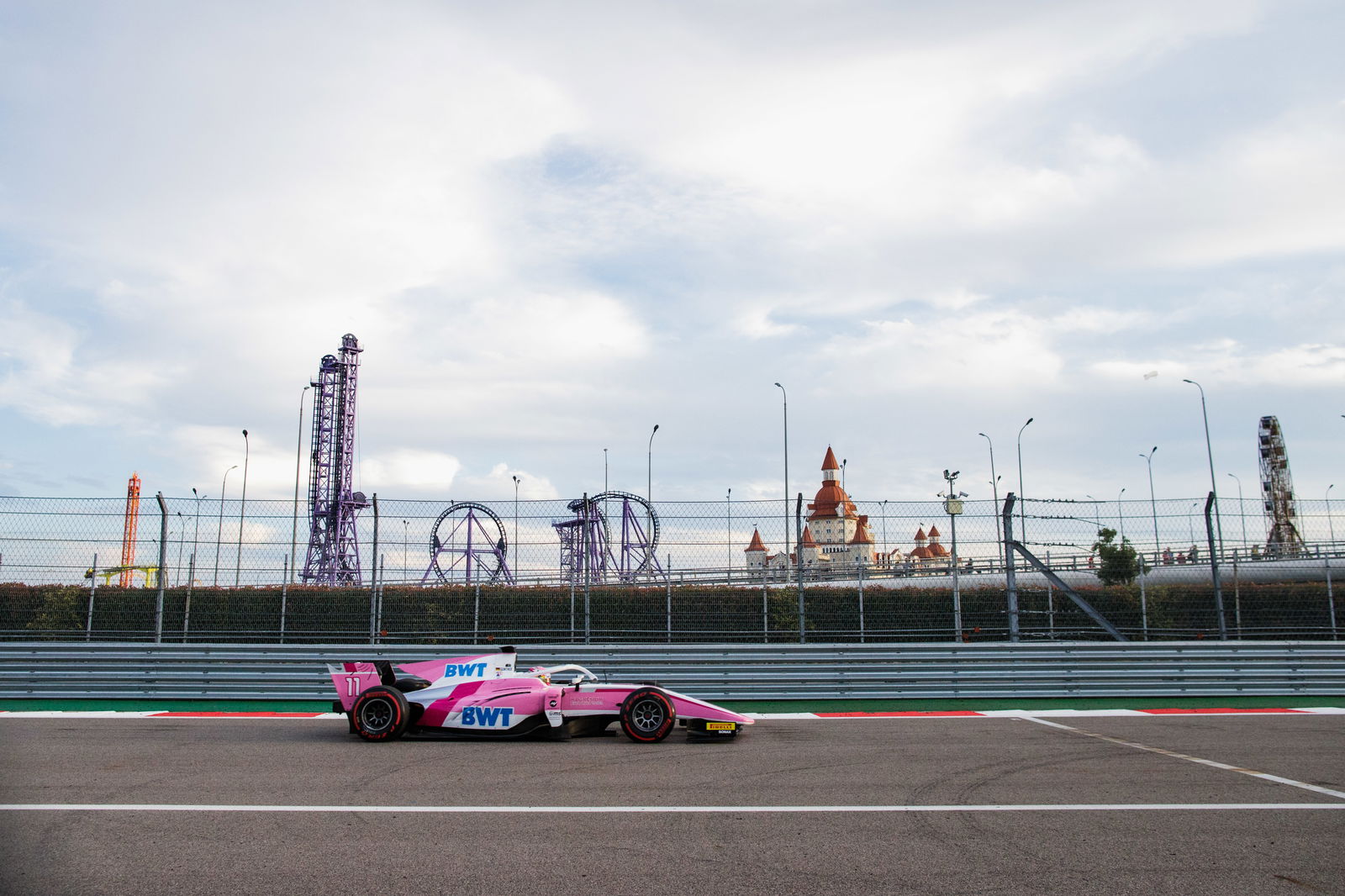 Albon heads DAMS 1-2 as Russell extends F2 title lead