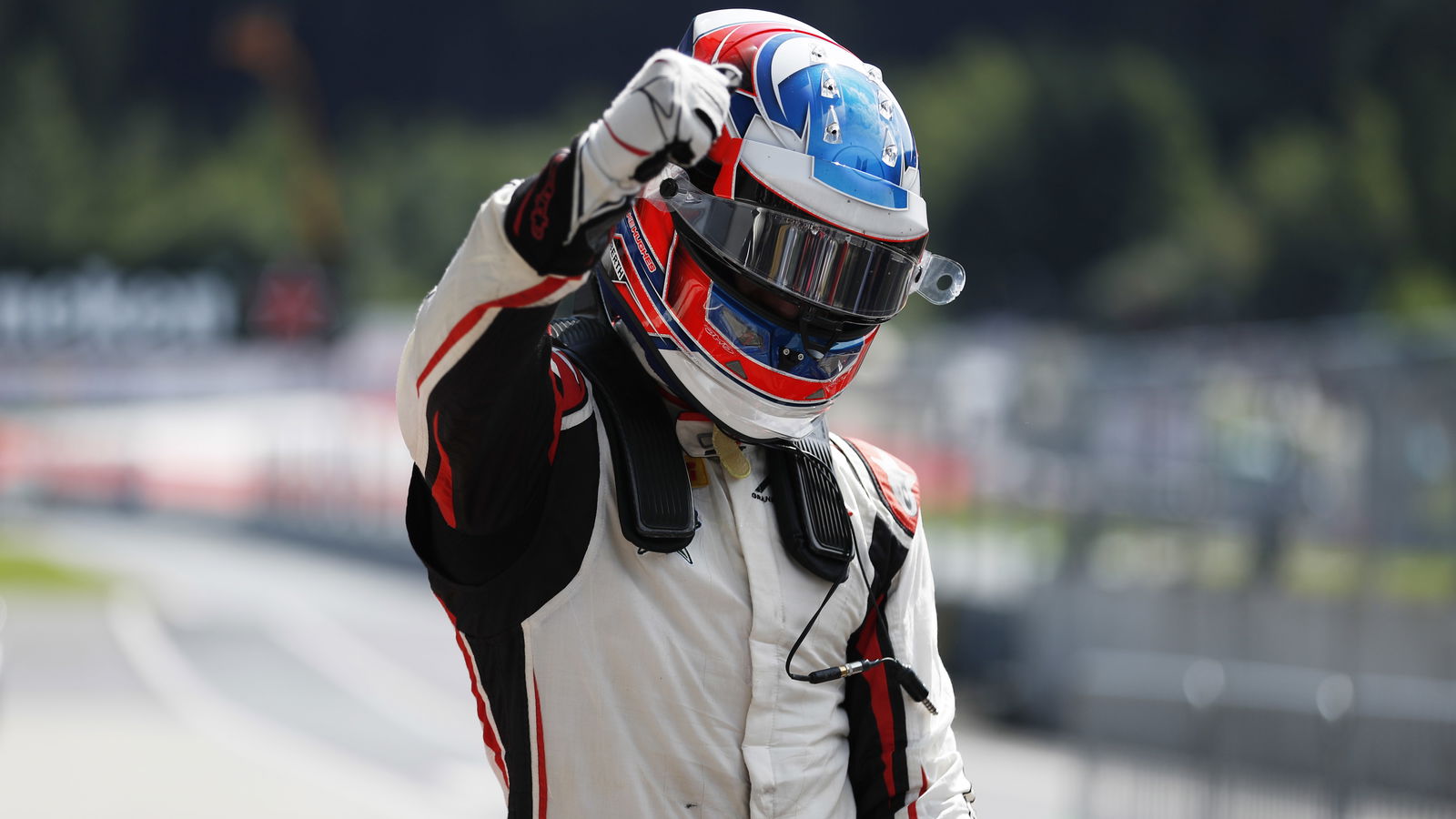 Hughes takes first GP3 win of 2018 after Turn 1 clash