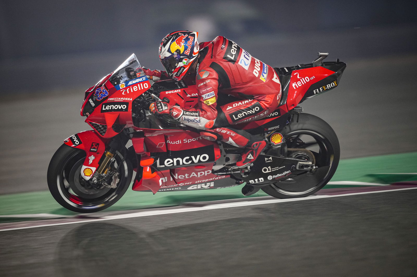 ‘Quite curious’ about ‘medium’ tyre, but not race option - Vinales