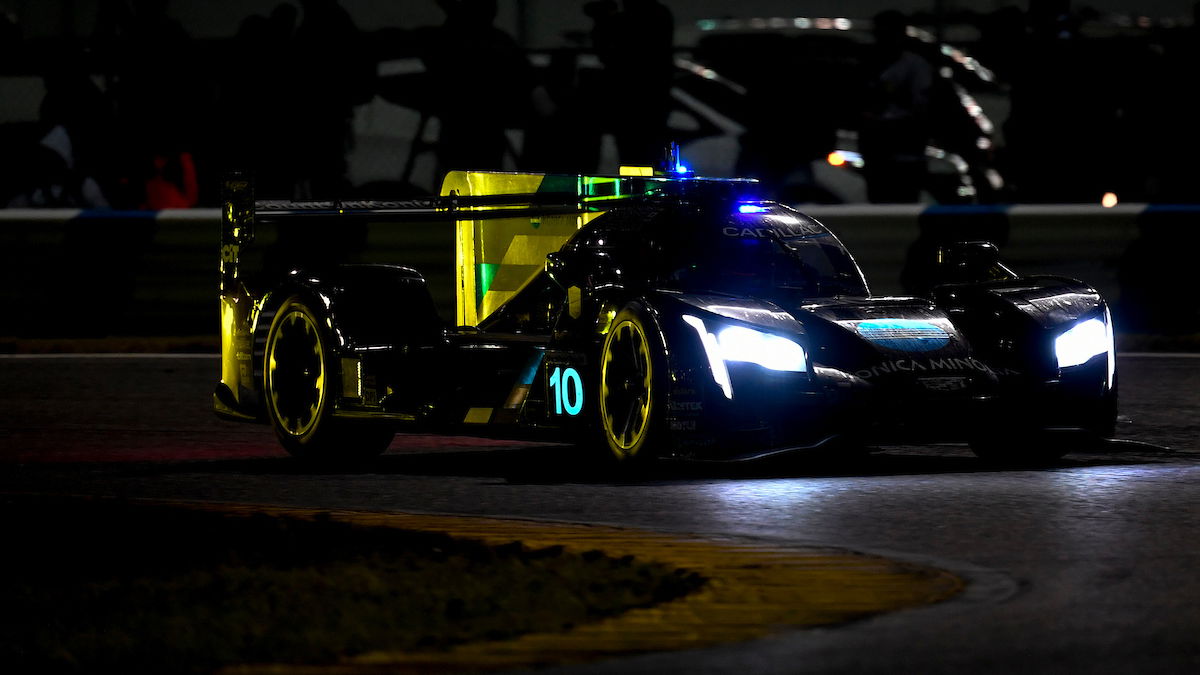 Alonso pulls clear in Rolex 24 as rain hits Daytona