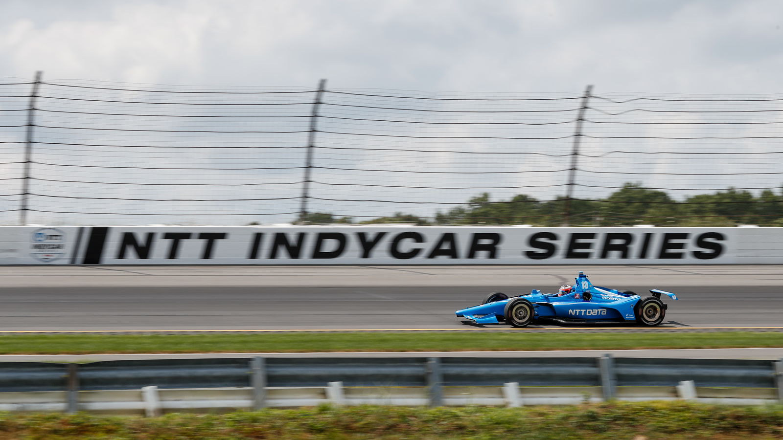 Rosenqvist diizinkan untuk kembali ke IndyCar setelah kecelakaan Pocono
