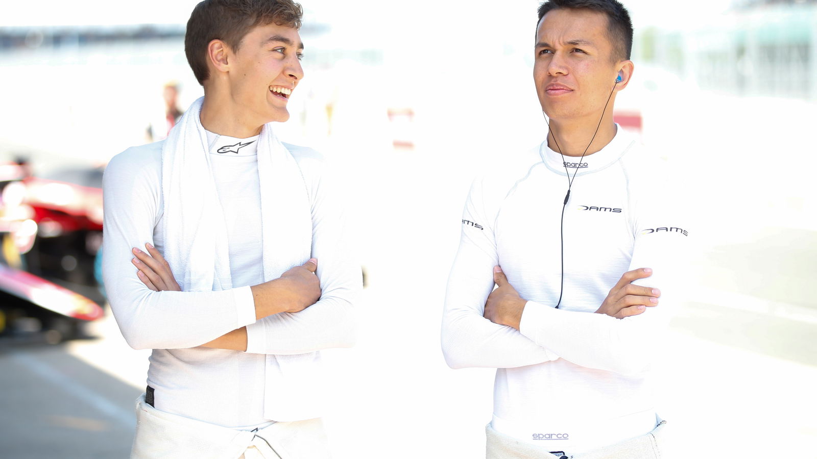 Russell: Albon layak mendapat tembakan F1 dengan Toro Rosso