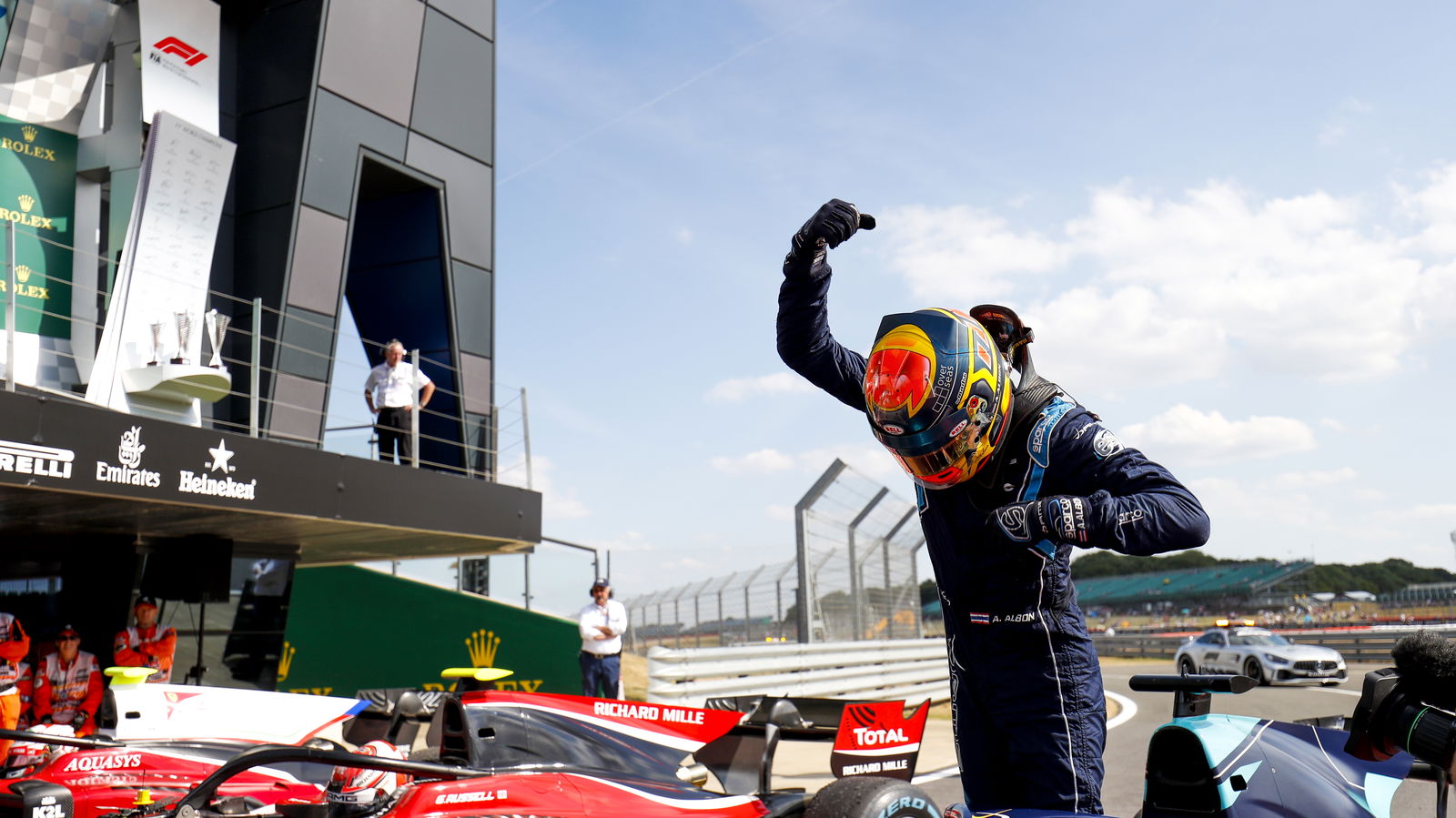 Albon beats Russell to claim second F2 win of 2018