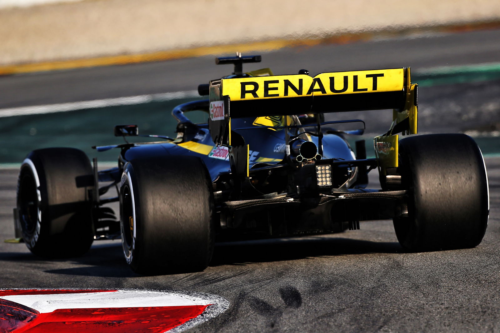 Kubica feels only “20 percent” ready for F1 race return