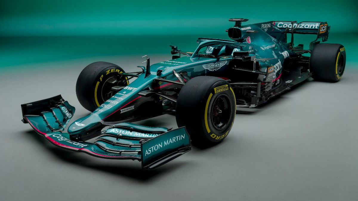 Aston Martin presents AMR21 challenger for new F1 era