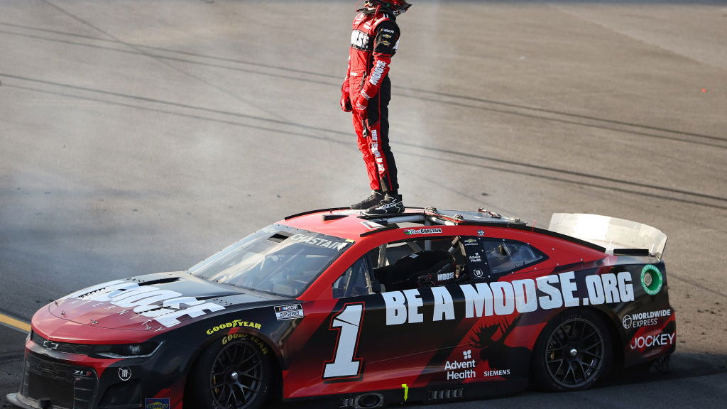 Watermelon Man Chastain Wins in Wild Finish at Talladega