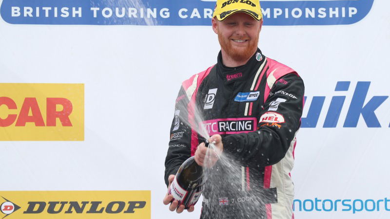 Cook remains with BTC Racing for 2020 BTCC season