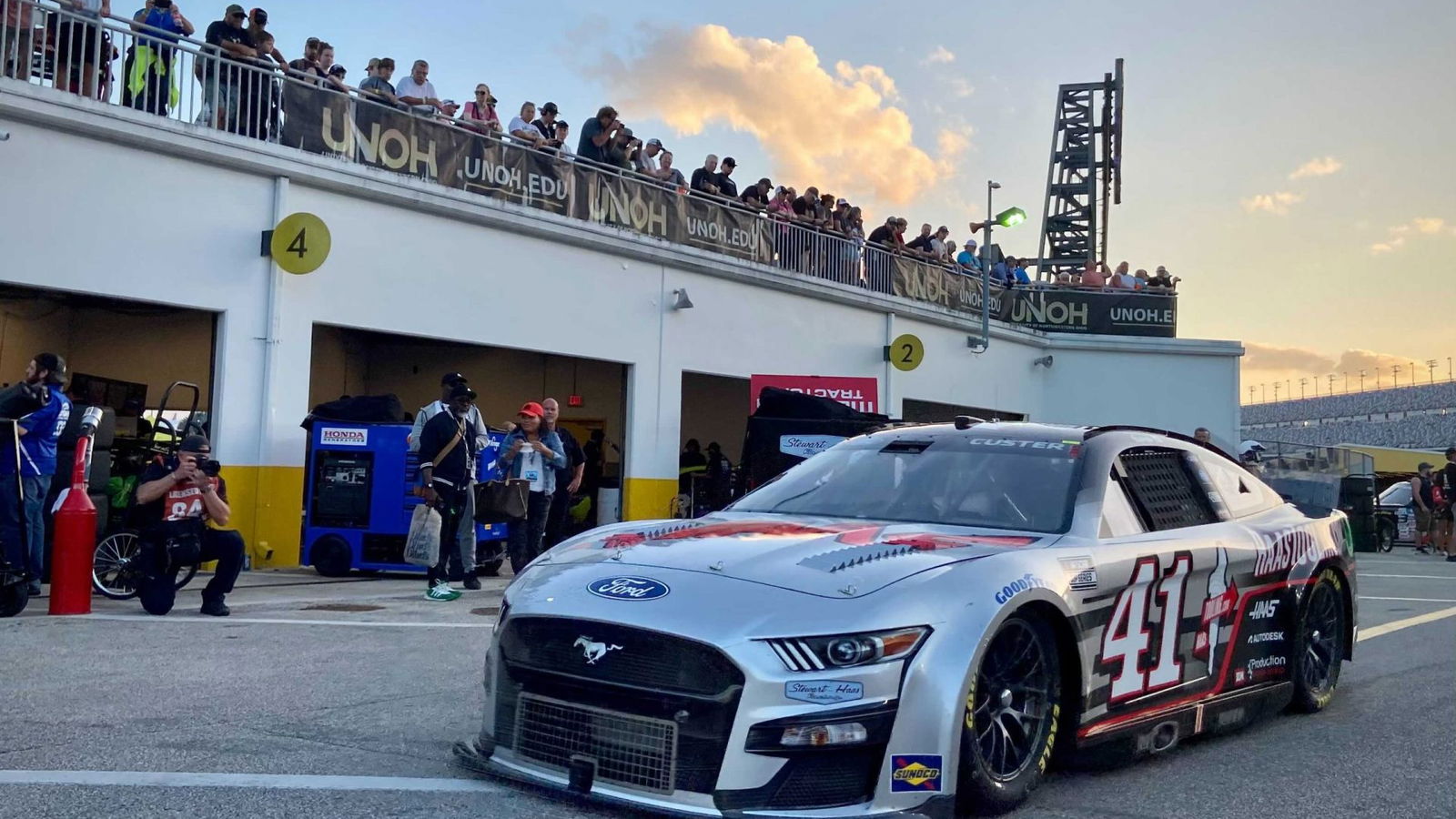 Menanti Kisah Cinderella Lainnya di Daytona 500 2022