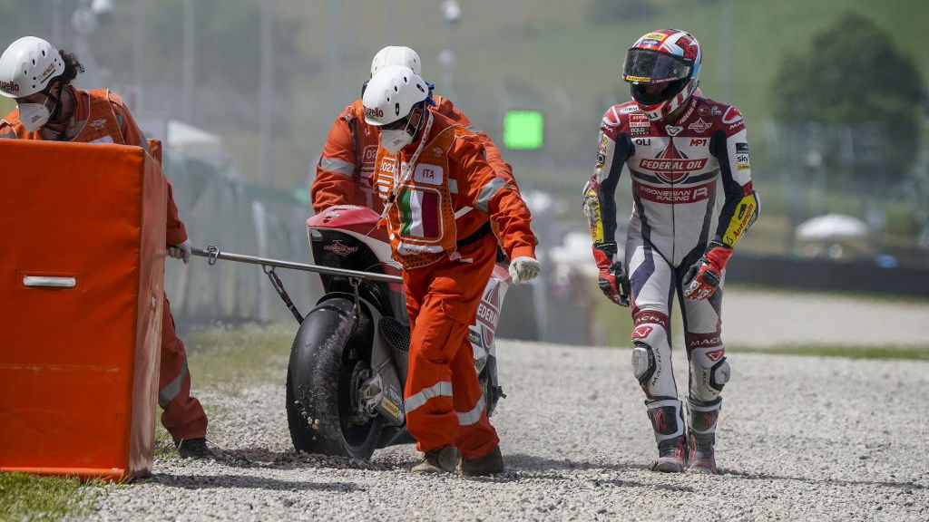 Moto2 Italia: Akhir Pekan Kelabu Di Giannantonio-Bulega