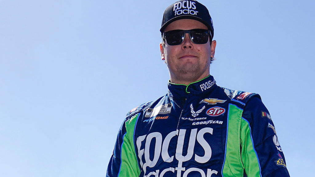 Erik Jones Pushing to Get Richard Petty Next Victory