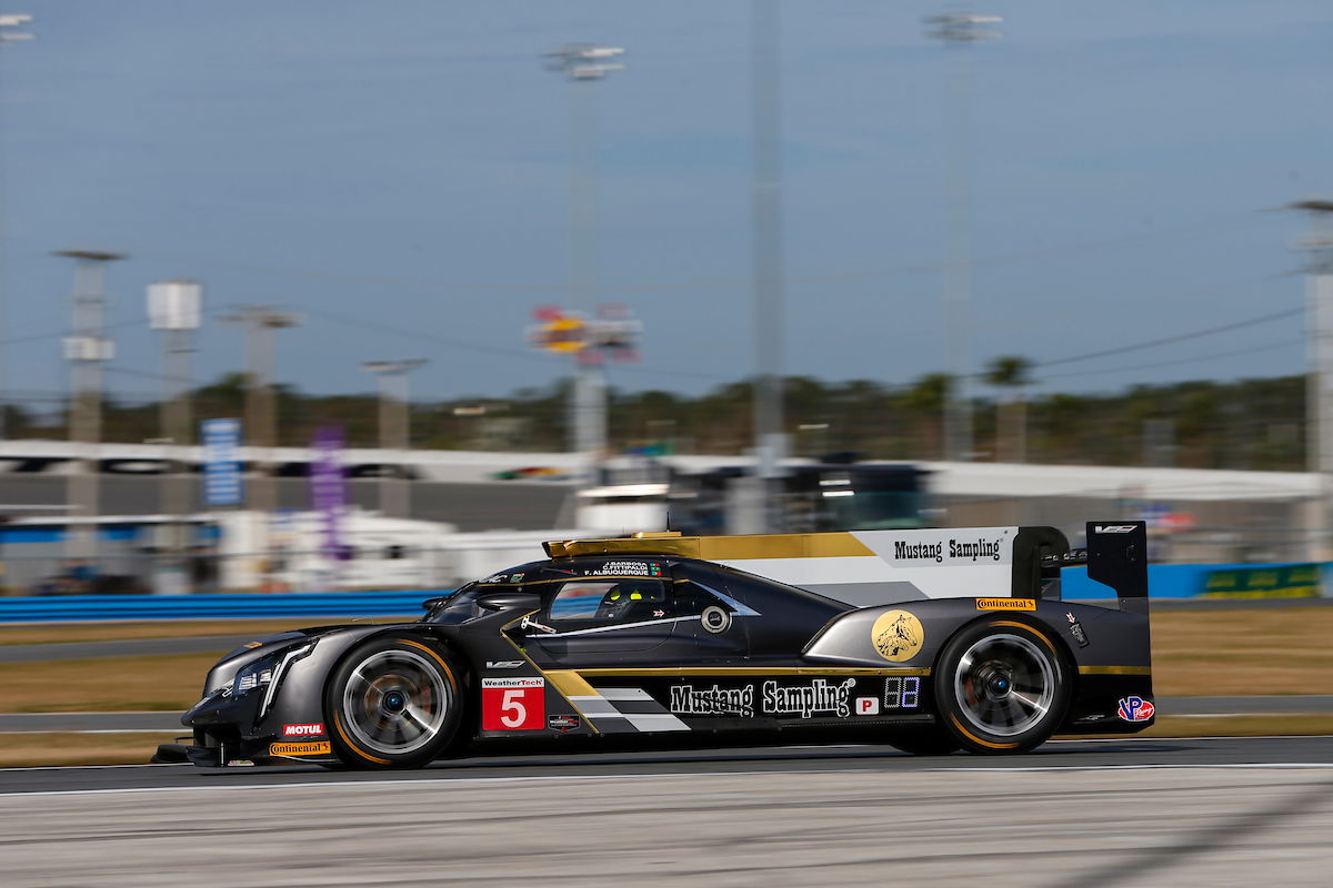 Conway memimpin, Norris membintangi setelah enam jam di Daytona