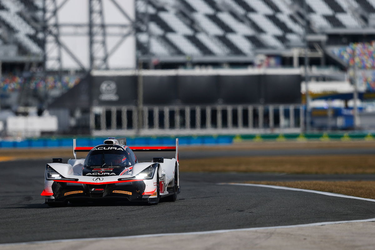 Rast quickest as Alonso's car crashes in first Daytona practice