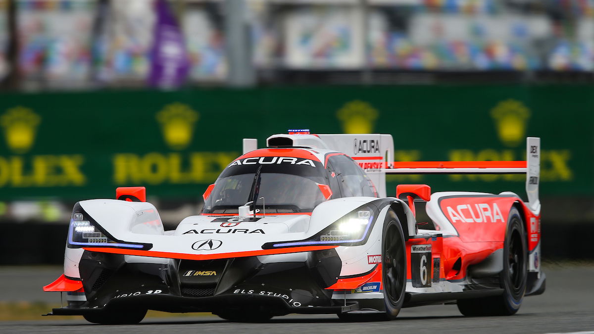 Acura mempertahankan keunggulan Rolex 24 saat Alonso memulai tugas pertamanya