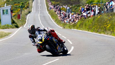 Breathtaking Hickman demolishes lap record to win Isle of Man TT Superstock race