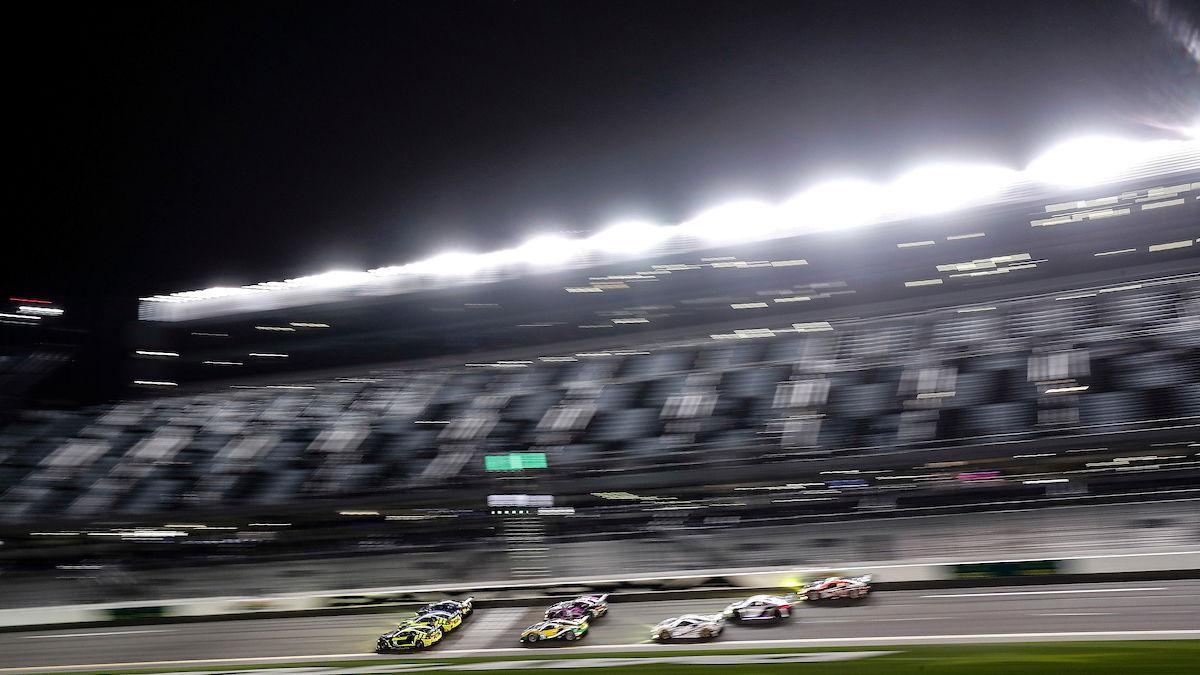 Rolex 24 red-flagged due to rain, Alonso leads