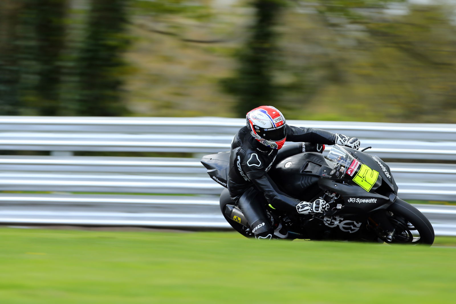 Mossey tops Snetterton test by 0.005s from Ray