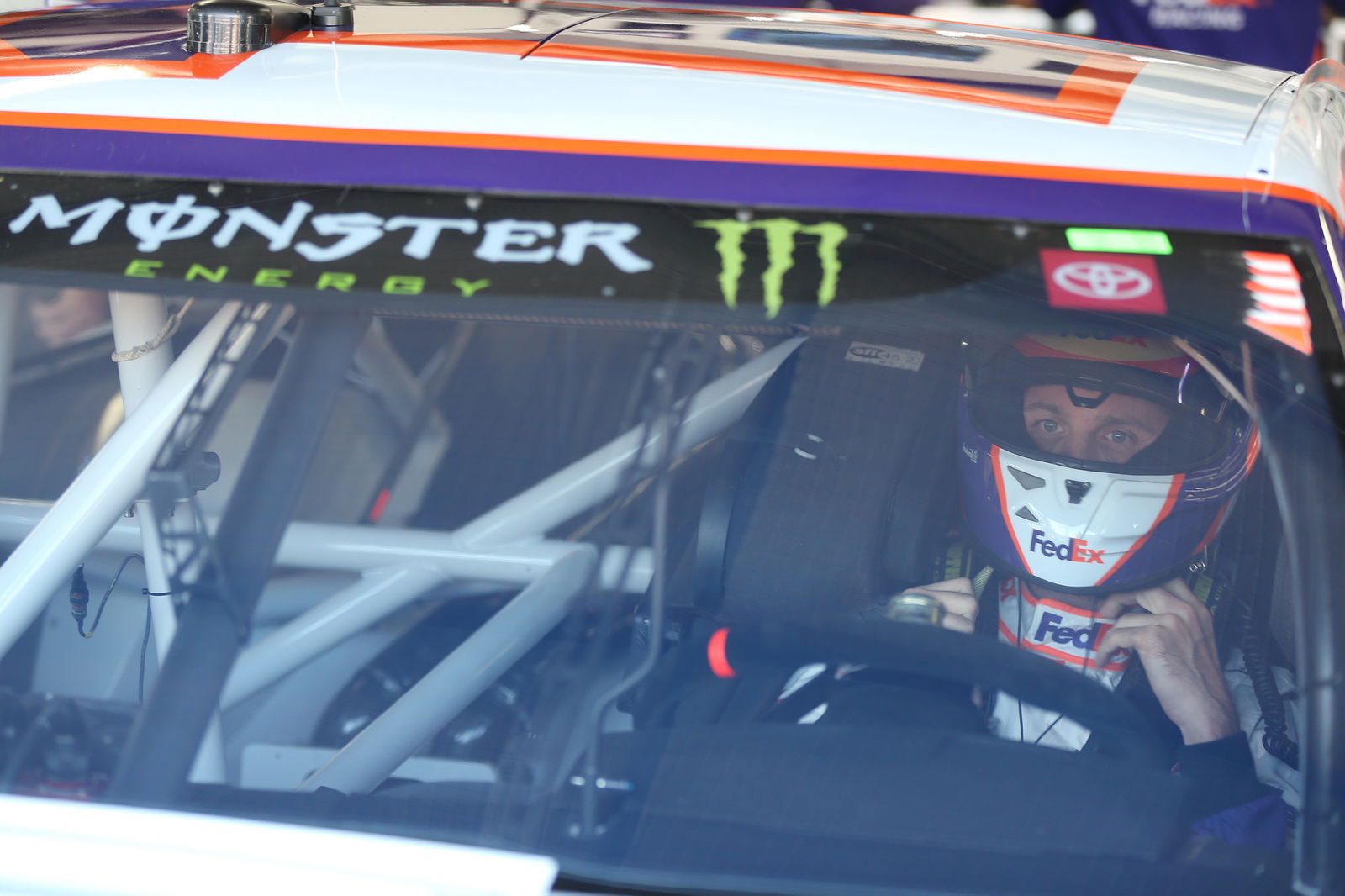 Dale Earnhardt, Jr. and family survive plane crash in Tennessee 