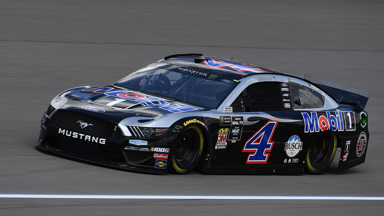Kevin Harvick stretches fuel to take Michigan victory