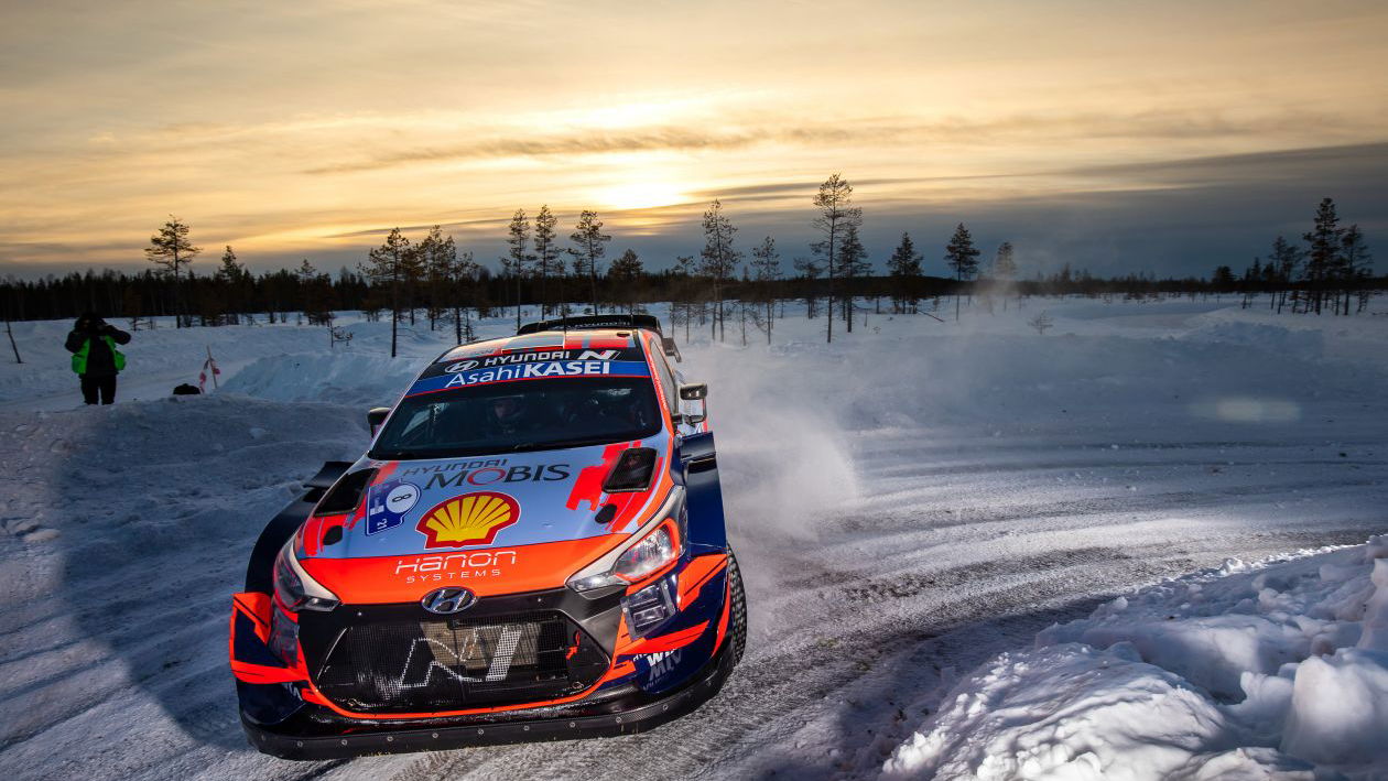 WRC Arctic: Tanak Tanpa Cela, Rovanpera Puncaki Klasemen