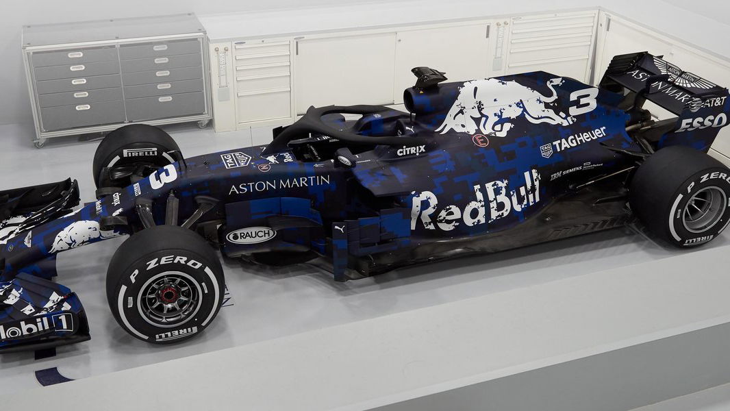 Red Bull RB14