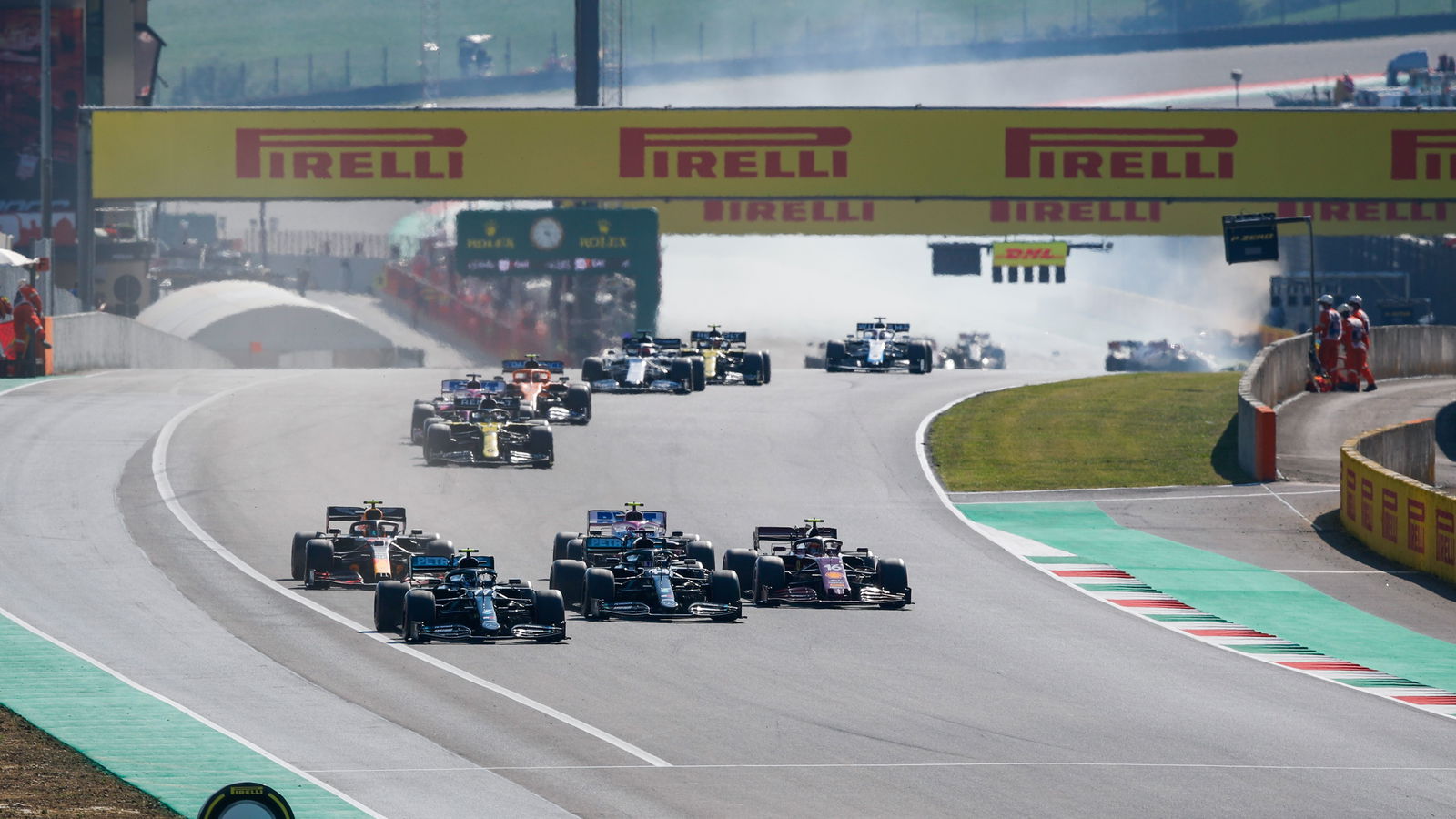 12 F1 drivers issued formal warning over restart crash