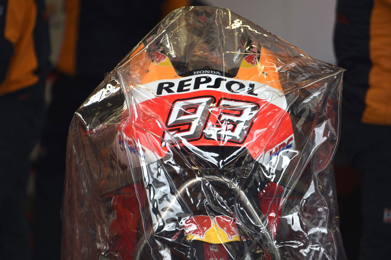 Dovizioso pushes for solution to track resurfacing problems