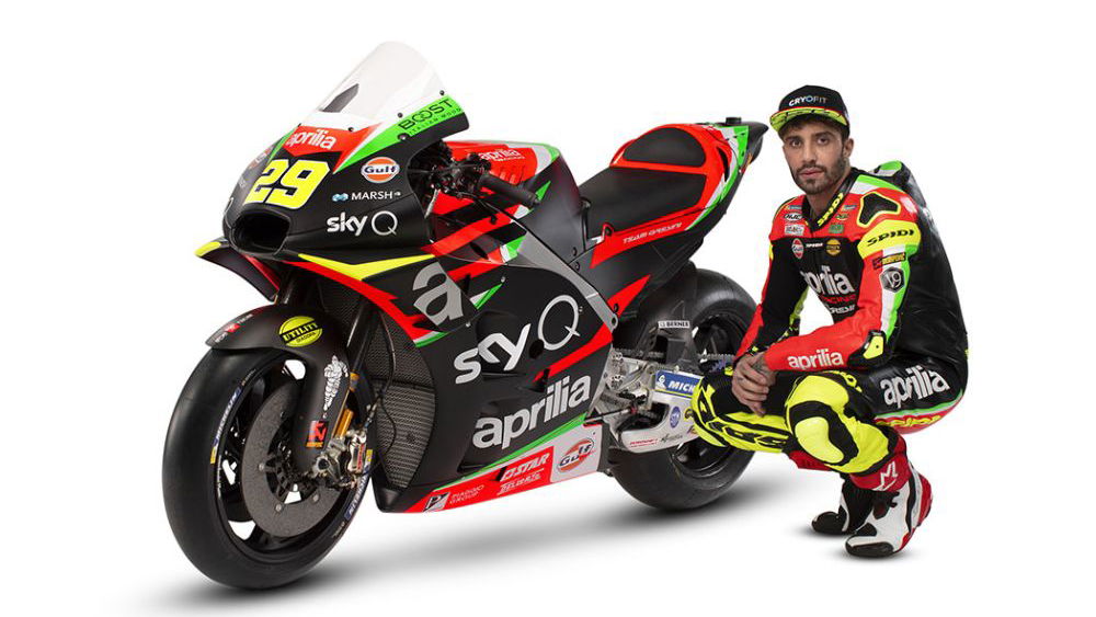 LIHAT PERTAMA: Aprilia menghadirkan livery MotoGP 2019