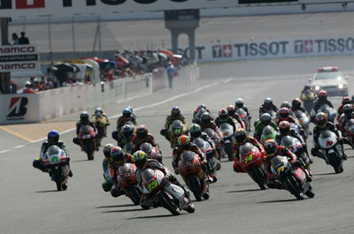 Race start, Japanese 125GP Race 2005